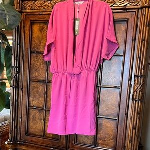 Trina Turk Vibrant Pink V-Neck Short Sleeve Dress